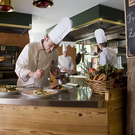 Hotel Gut Klostermuehle & Medical Alt Madlitz