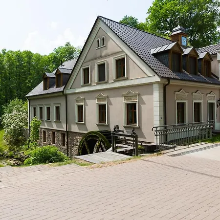 Gut Klostermuehle & Medical Alt Madlitz