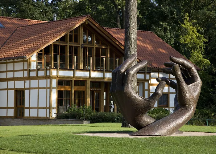 Gut Klostermuehle & Medical فندق Alt Madlitz