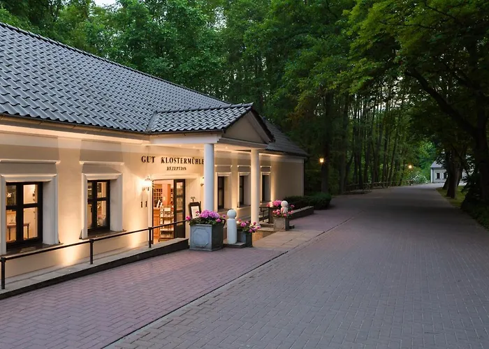 Gut Klostermuehle & Medical فندق Alt Madlitz